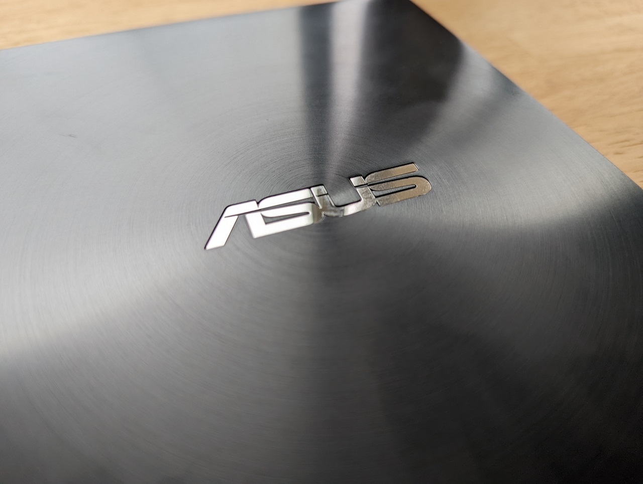 ASUS Zenbook 13 OLED