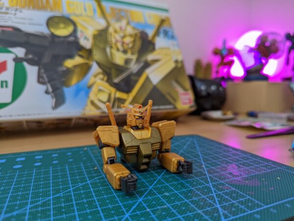 RX-78-2 Gundam "Gold Injection Color" Model Kit