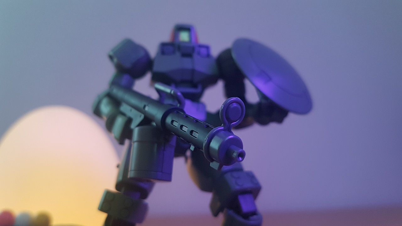 Gunpla Diorama Leo gun