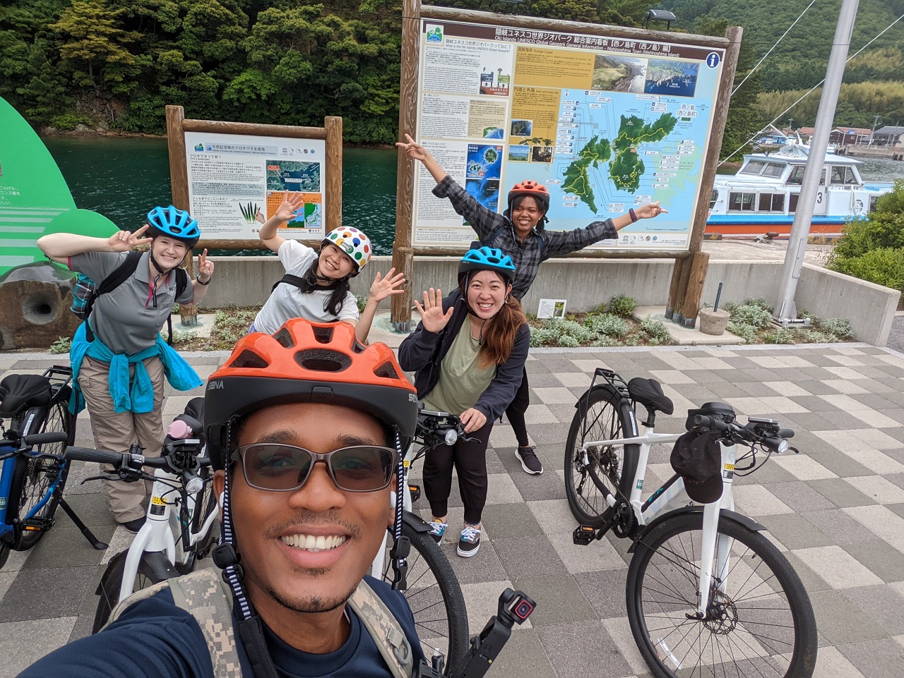 Cycling in rural Japan - Nishinoshima 